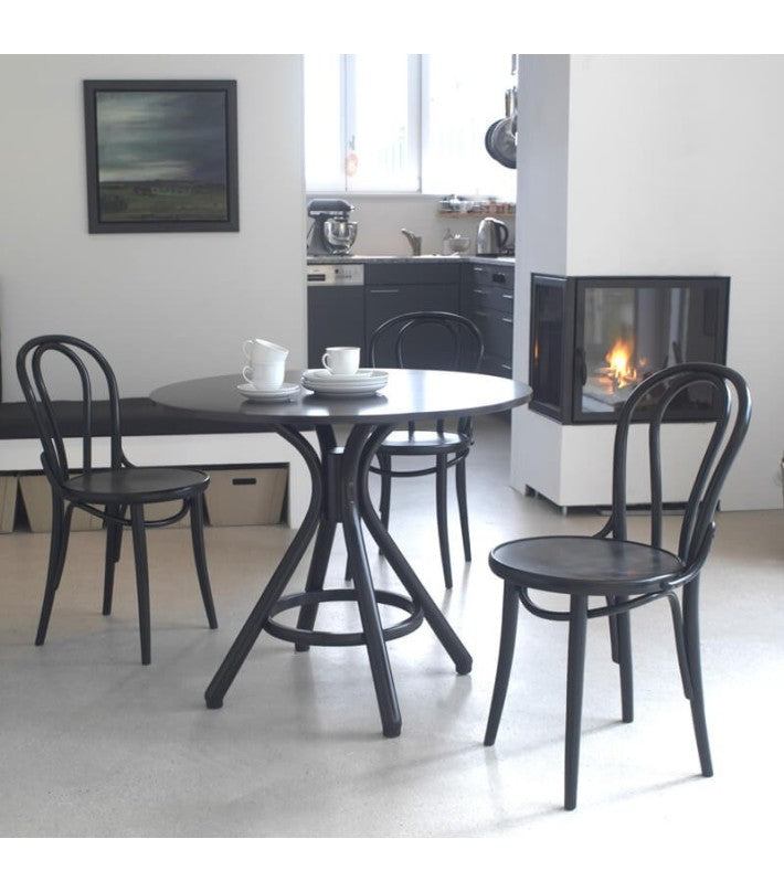 Silla 18 en madera de TON - vista 8 | Nomad Interiors