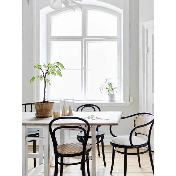 Silla 33 Arms en madera de TON - detalle | Nomad Interiors