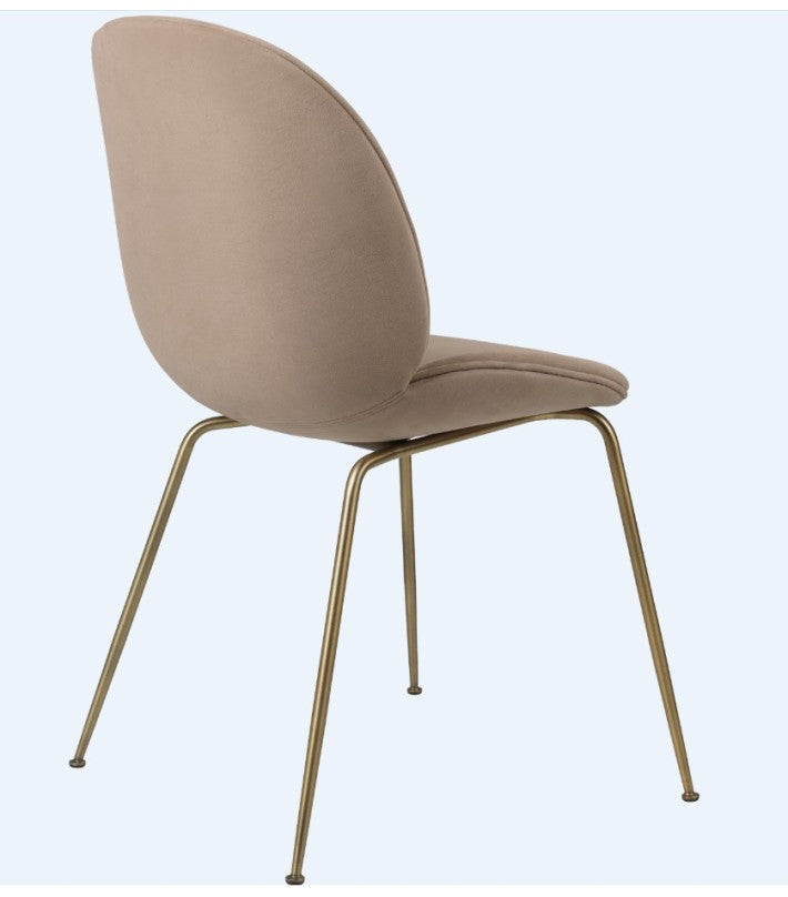 Silla Beetle Tapizada en lana de Gubi - vista 6 | Nomad Interiors