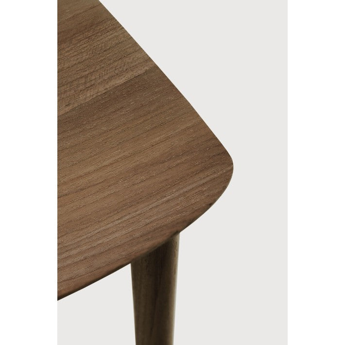 Silla Bok Indoor en Teca de Ethnicraft - vista lateral | Nomad Interiors