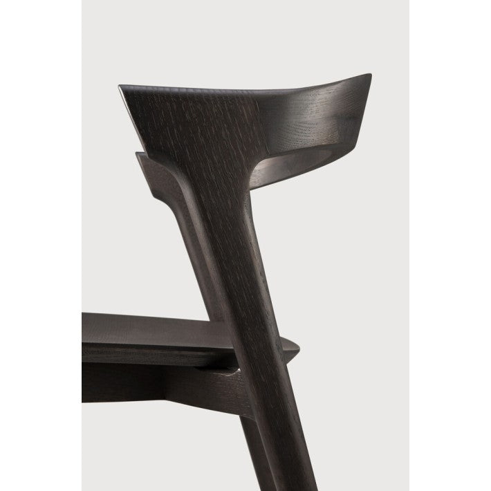 Silla Bok Roble Marrón de Ethnicraft - textura | Nomad Interiors