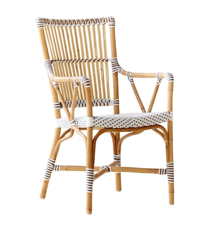 Silla Exterior Monique Arms en ratán y fibra natural de Nomad Home - vista lateral
