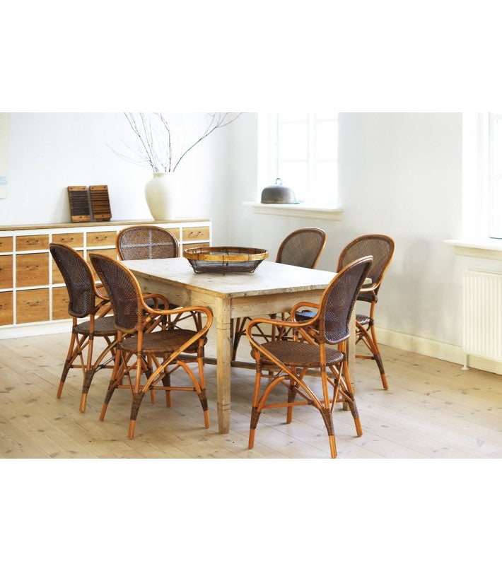 SILLA Rossini Arm Chair | Cherry en ratán de Sika Design - ambiente | Nomad Interiors