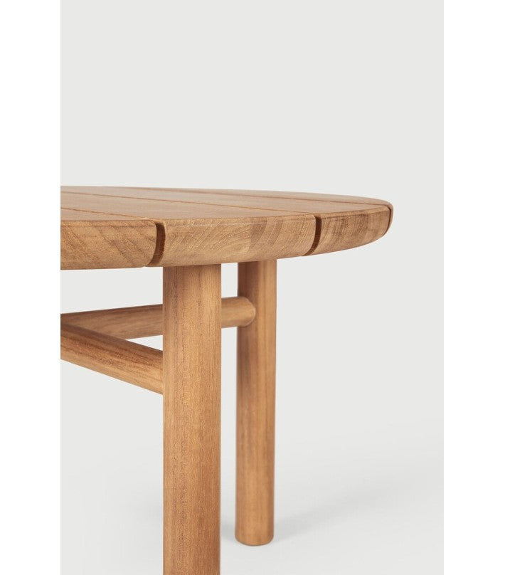 Mesa auxiliar Quatro de exterior en teca de Ethnicraft - textura | Nomad Interiors