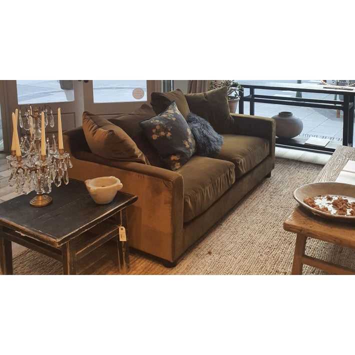 Sofá Velvet Terciopelo C/Cojines 186