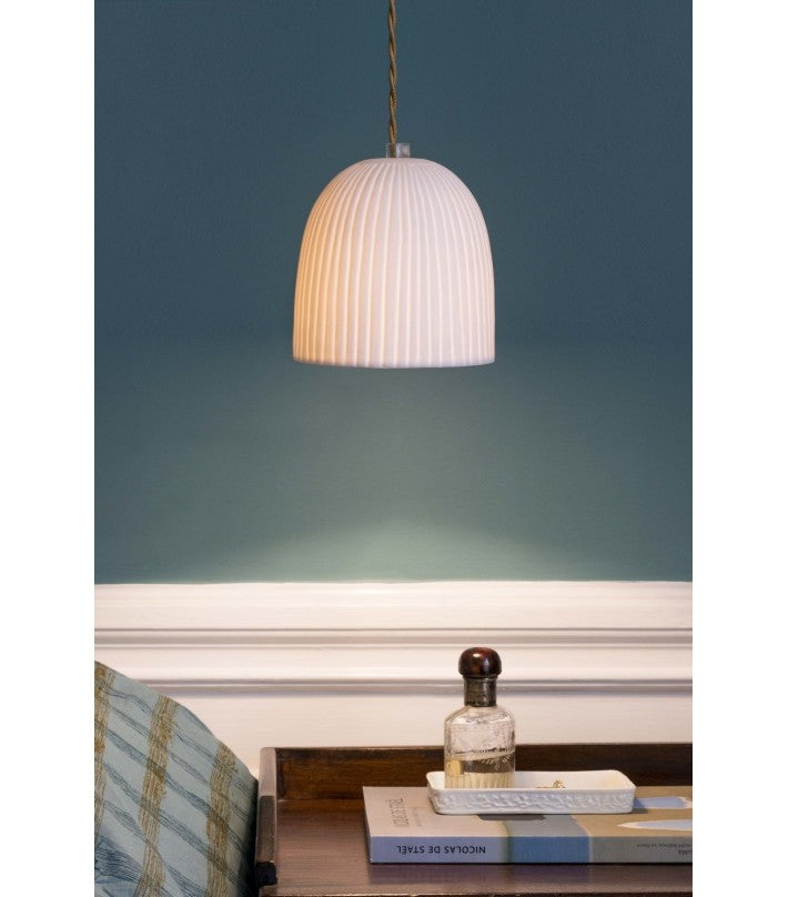 Lámpara Suspensión Corinthe Mate en lana y porcelana de Alix D. Reynis - vista 6 | Nomad Interiors