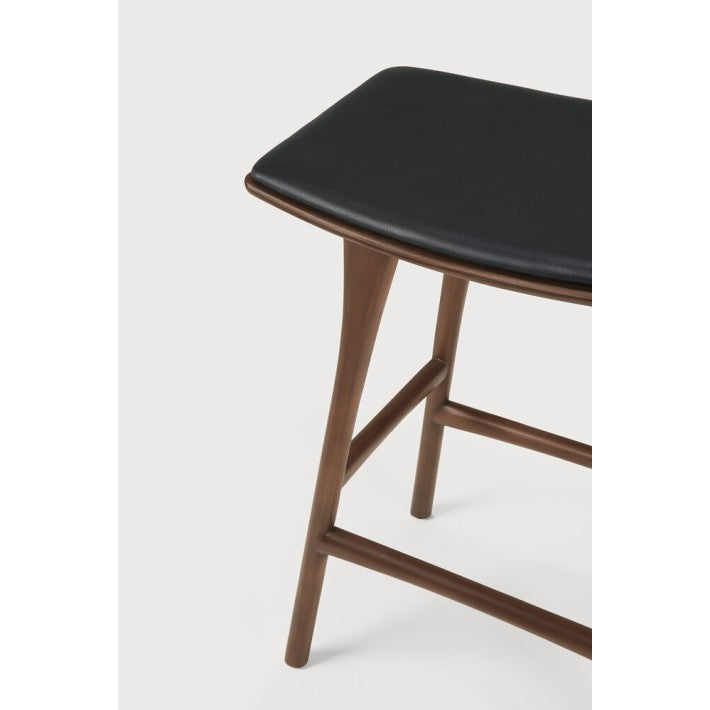 Taburete Alto Osso en teca y madera de Ethnicraft - vista 6 | Nomad Interiors