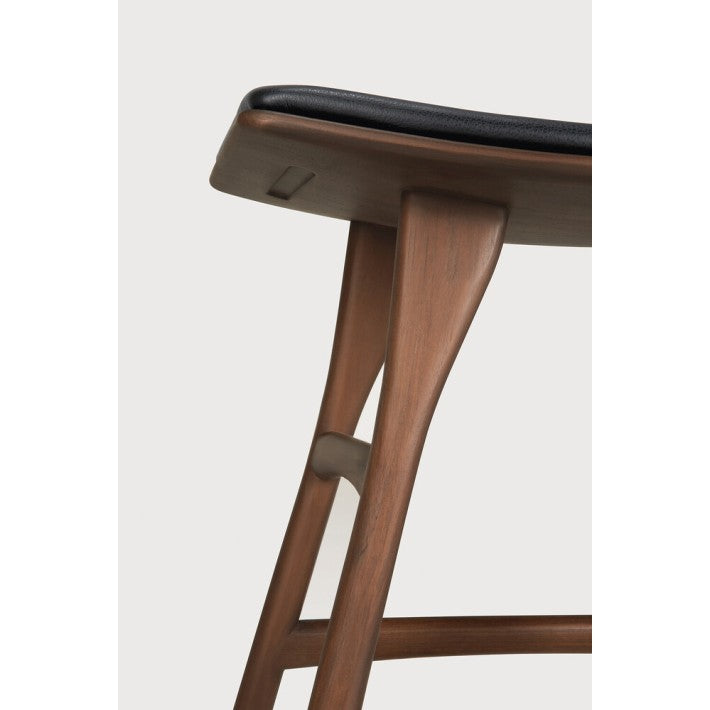 Taburete  Osso Teca de Ethnicraft - textura | Nomad Interiors