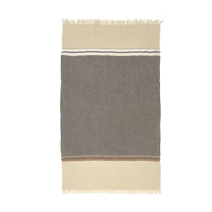 The Belgian Towel – Beeswax Stripe en lino de LIBECO - ambiente | Nomad Interiors