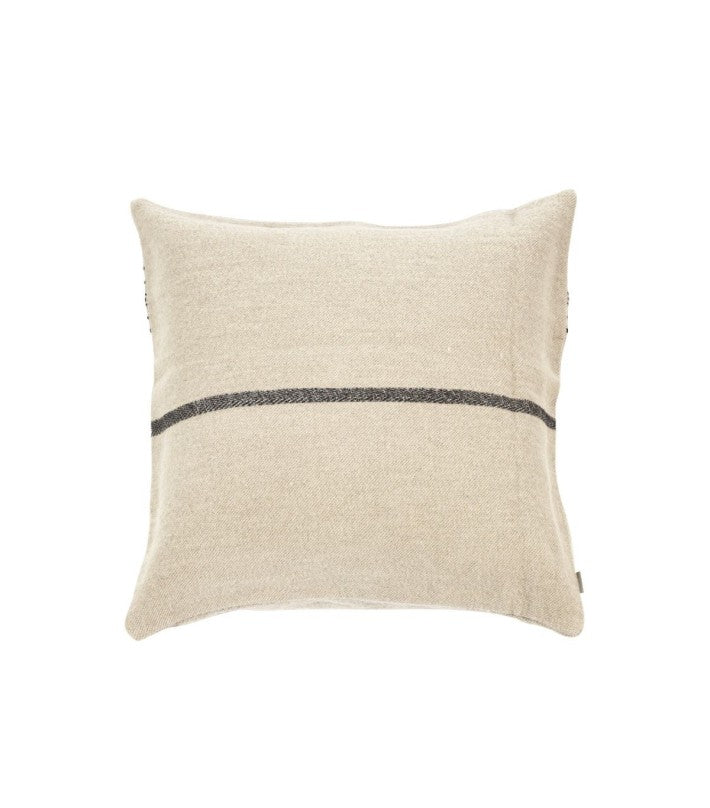 The Moroccan Stripe Pillow - Stripe en lino y lana de Nomad Home - textura