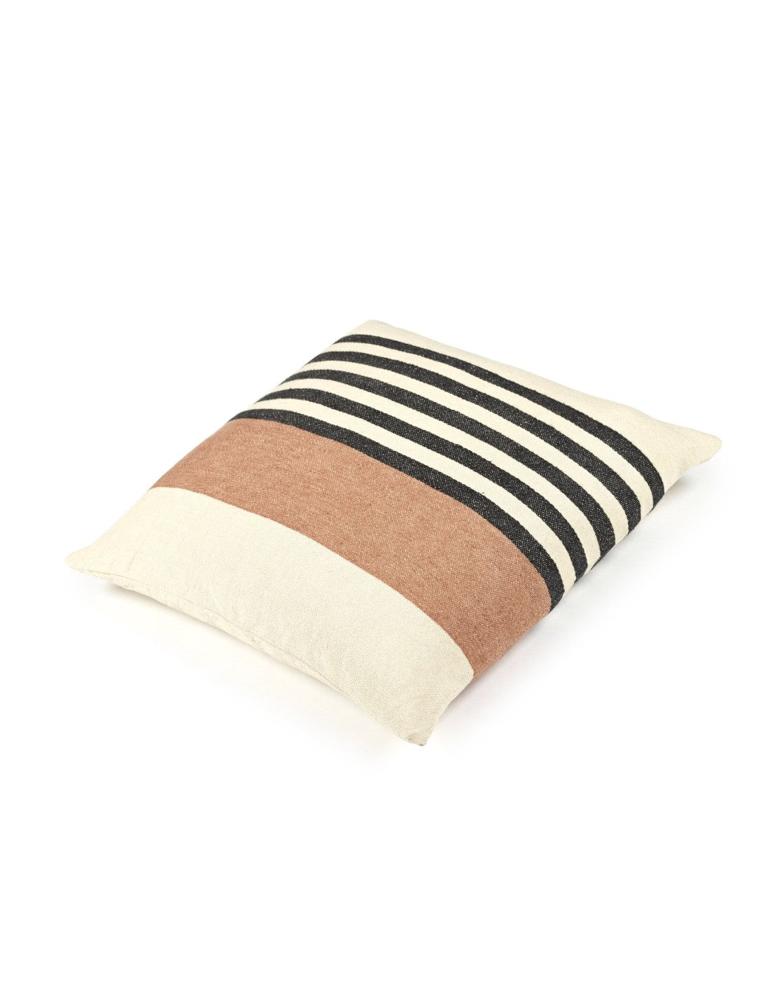 Belgian Pillow Cover Inyo en lino de LIBECO - vista lateral | Nomad Interiors