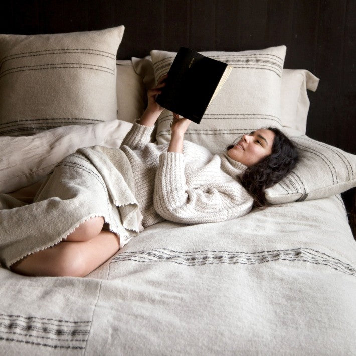 The Moroccan Stripe Pillow - Stripe en lino y lana de Nomad Home - vista 8