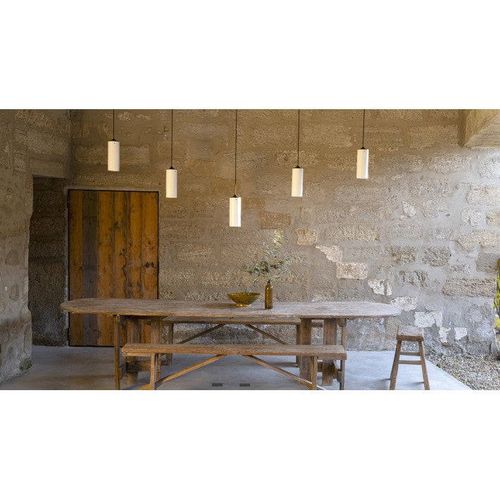 Tobo 250 – Lámpara colgante de porcelana de DCW Editions - textura | Nomad Interiors