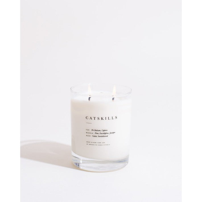 Vela Catskills en algodón de Brooklyn Candle Studio | Nomad Interiors
