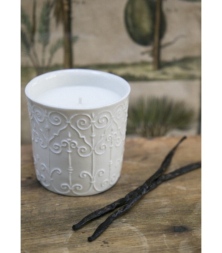 Vela perfumada Tuileries en algodón y lana de Alix D. Reynis - detalle | Nomad Interiors